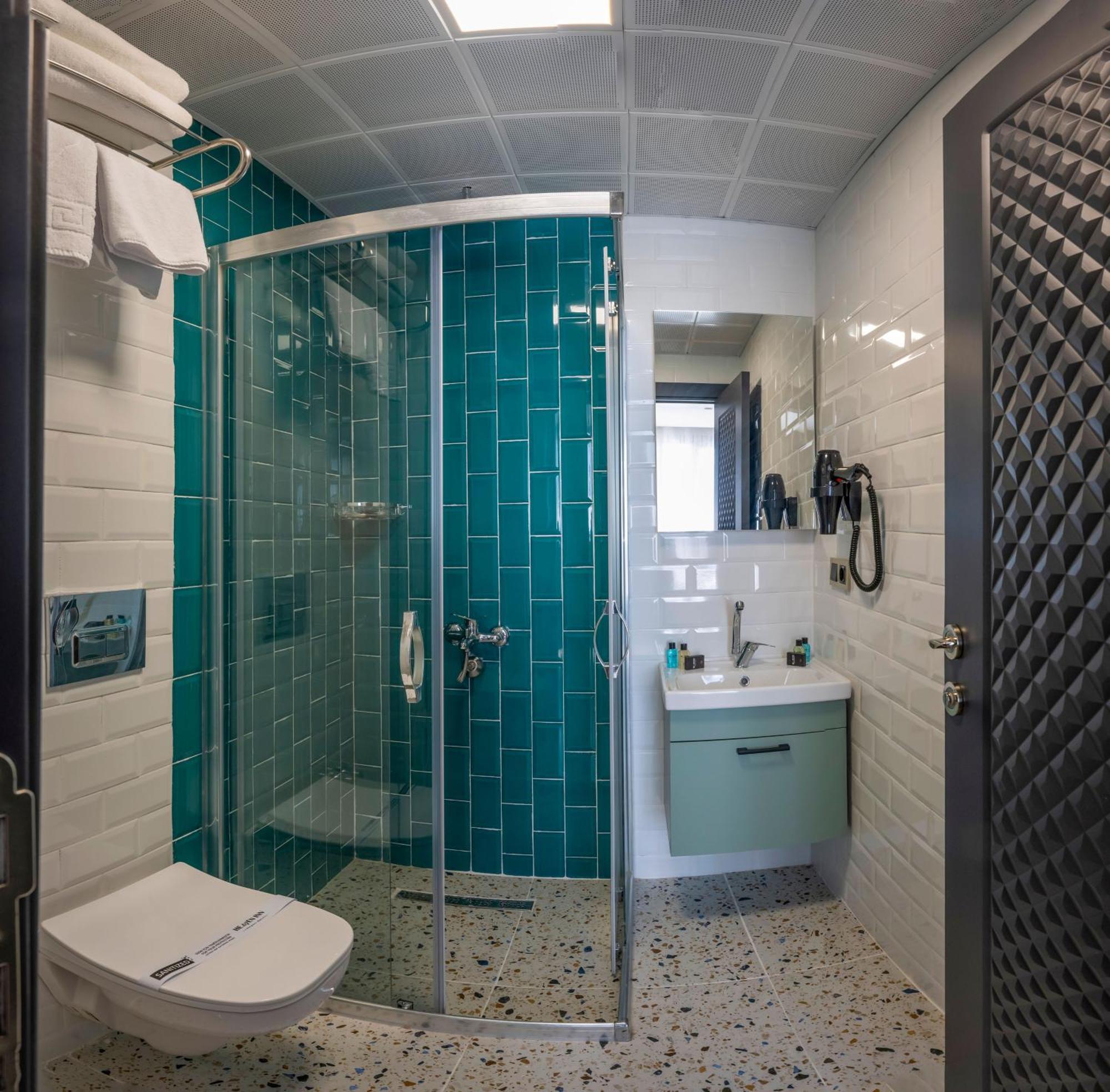 Heaven Inn Airport Hotel Arnavutkoy エクステリア 写真
